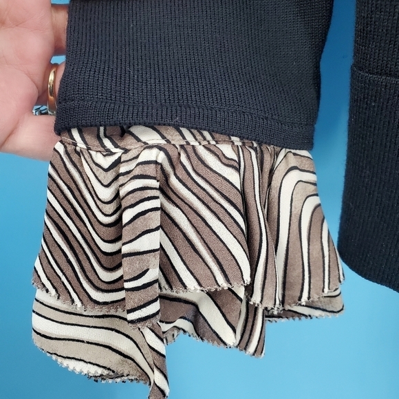 Tory Burch black wool sweater tan striped silk trim *flaw* - Picture 15 of 16